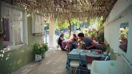 مسلسل الحب يجعلنا  نبكي الحلقة2