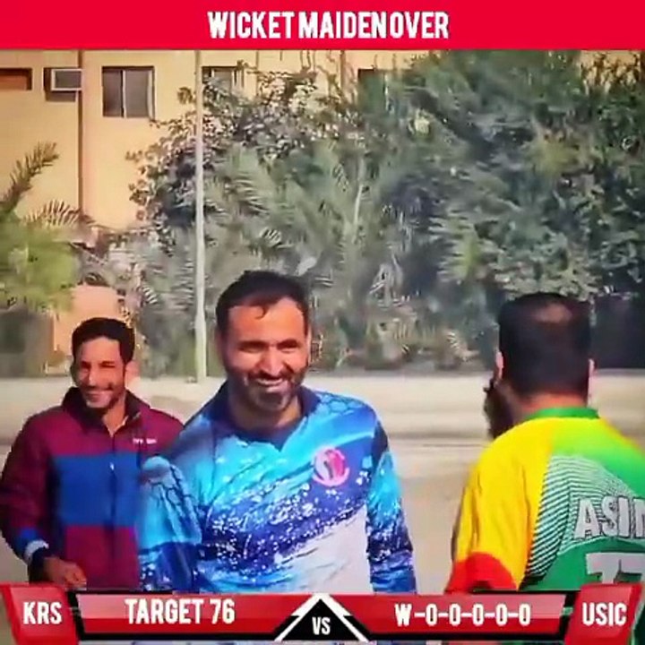 WICKET MAIDEN OVER #trending #viral #cricketlover #commentary #wickets #bowled #maidenover #out #psl