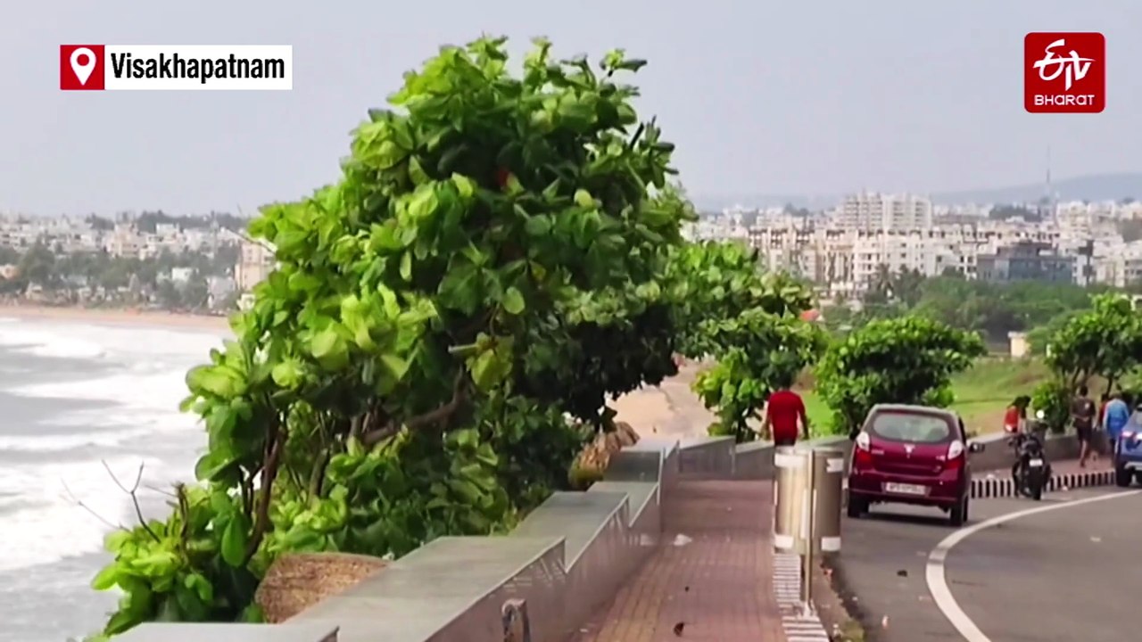 Cyclone Montha Becomes Severe, To Make Landfall Tonight! Nearly 100 Trains On Odisha-Andhra Route Cancelled Or Rescheduled