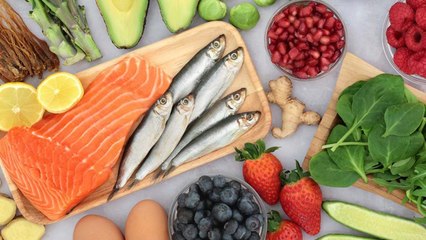 8 Anti-Inflammatory Foods You Should Be Eating, According to Registered Dietitians