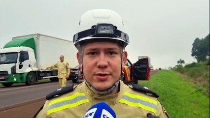 "Indivíduo ficou semi-ejetado do veículo, com as pernas para fora", afirma oficial sobre capotamento na BR-369