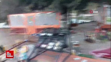 Balıkesir'de hortum ağaçları söktü bir işletmeyi yerle bir etti