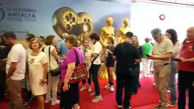 Dünyanın ilk yapay zeka belgeseli \ post truth\ Altın Portakal’da seyirciyle buluştu