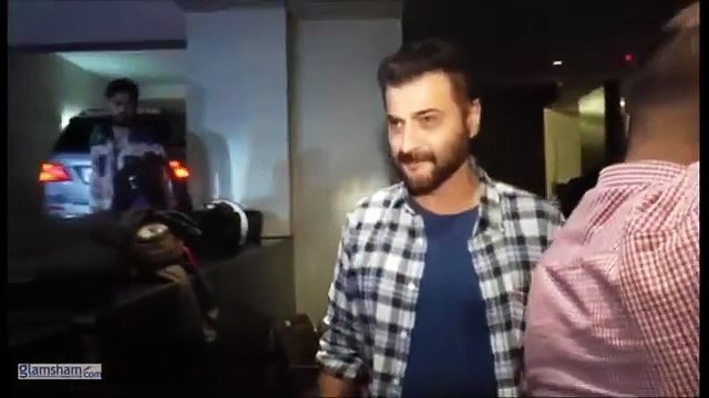 Love, laughter, and a touch of Bollywood glam! 🎬 Sanjay Kapoor and Maheep Sandhu step out for a cozy movie date, while producer Ritesh Sidhwani joins the star-studded evening. #glamsham #sanjaykapoor #maheephsandhu #riteshsidhwani #bollywood #moviedate