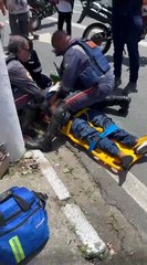 Motorista grava atendimento de socorristas à vítima de atropelamento no Poço