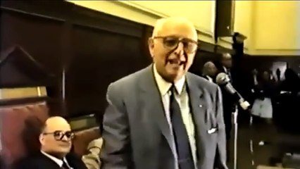HyDUCR: "Discurso de Arturo Frondizi retirando su diploma de honor" (30 de mayo de 1992)