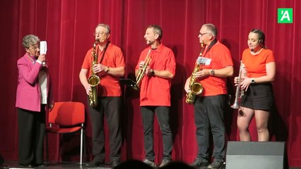 Rires et émotions lors de la Revue 2025 de la Compagnie du Cabaret wallon tournaisien