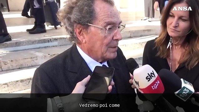 Manovra, Gros Pietro: Banche abituate a contribuire a crescita