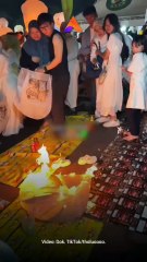 Festival lampion berubah jadi hujan api