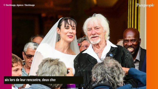 J’ai été libéré de mon serment : Après le départ de sa femme, ce chanteur star des années 60 vit pleinement son histoire avec sa maîtresse de 45 ans sa cadette