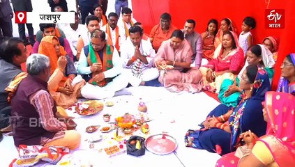 जशपुर में सीएम साय ने दिया आत्मनिर्भर भारत का मंत्र, लोगों से स्वदेशी अपनाने की अपील