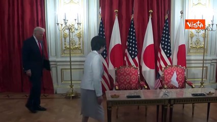 Trump e premier giapponese Sanae Takaichi firmano accordi su terre rare