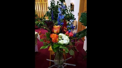 Flowers and Cards for Bev Hendricks