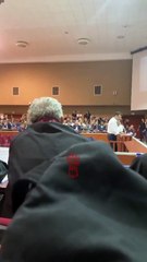 Ekrem mahkemede yine şov yaptı! 1.5 milyarlık villaları nasıl aldınız sorusuna şiirle cevap verdi