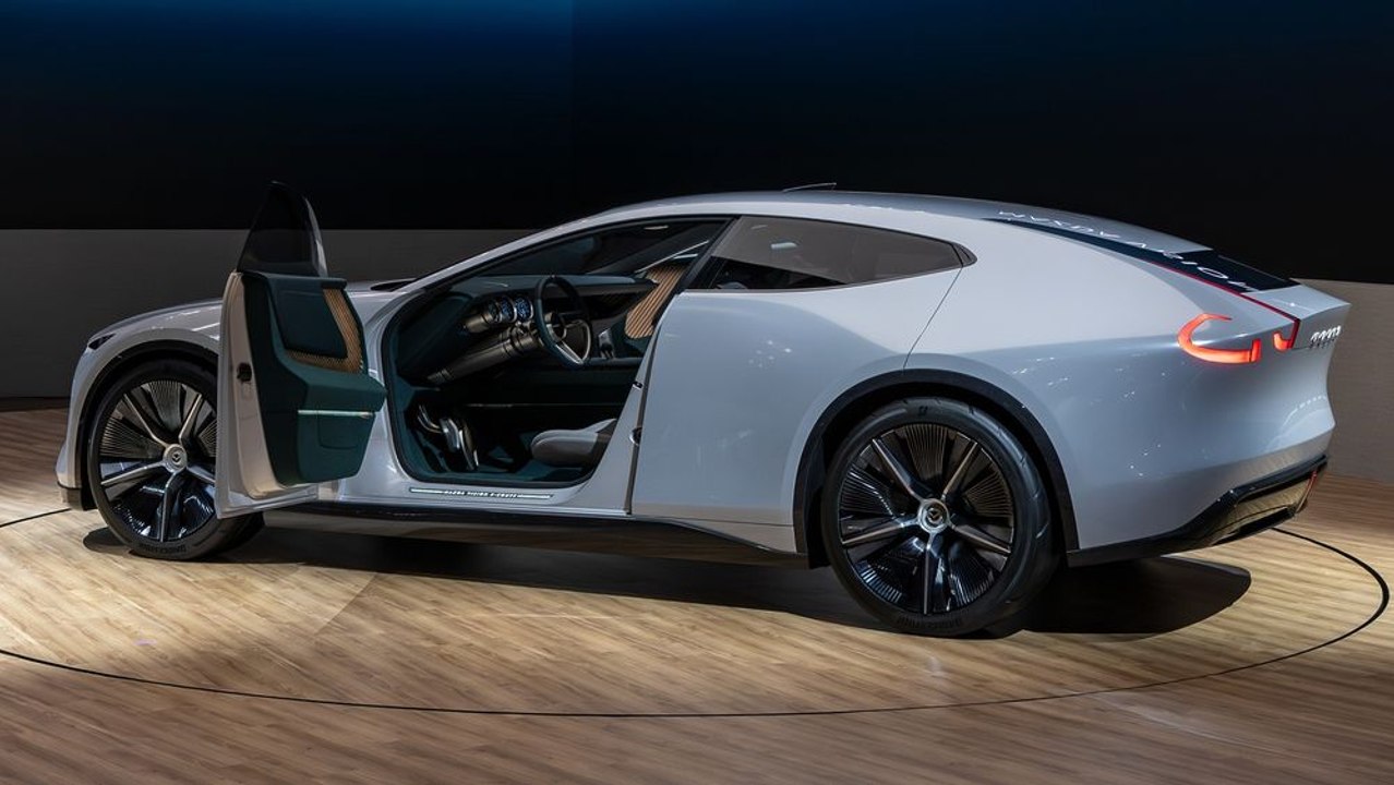 Vision X-Coupé: Mazdas Oberklasse-Studie mit Wankel-Power und futuristischem Design