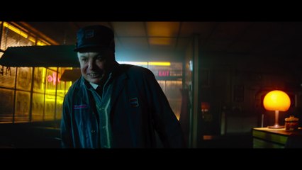 Terminal Film (2018) - Extrait avec Margot Robbie et Simon Pegg Movie - Margot Robbie a un message pour toi!