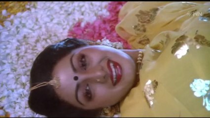 Sridevi's Iconic Performance in 'Kode Thrachu4' 🔥