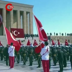 Anıtkabir'deki 29 Ekim Töreni'nde Recep Tayyip Erdoğan ve Her yer Tayyip, her yer Erdoğan sloganları atıldı