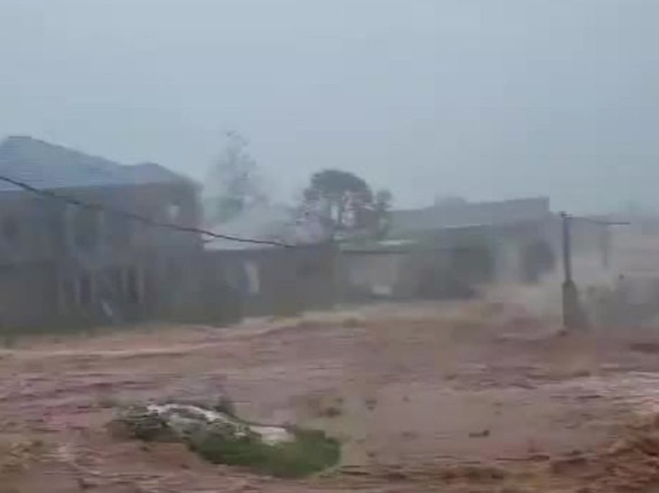 Katastrophale Bilder: Hurrikan 'Melissa' verwüstet Jamaika