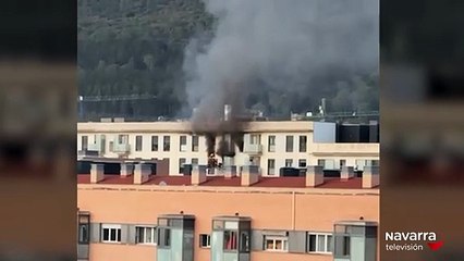 Un incendio devora una vivienda en Buztintxuri