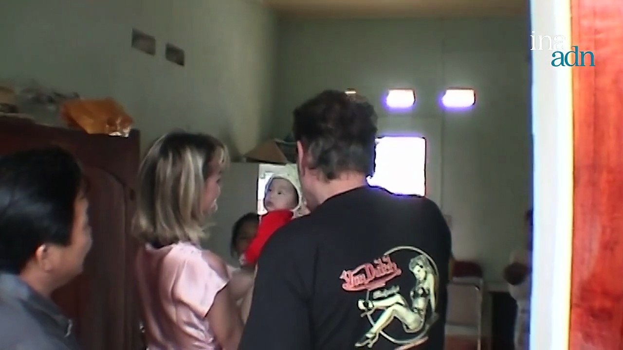 Johnny Hallyday – Laeticia se confie avec émotion sur sa vie avec Johnny | INA (12 janvier 2024)