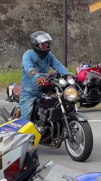 Kawasaki ZRX400 Grand Prix Takeoff 🛫