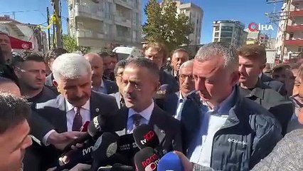 Kocaeli Valisi Aktaş: \"Bir vatandaşımızın sesini aldık, 9 bina tedbiren tahliye edildi\"