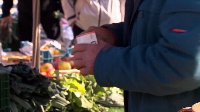 PIB crece 0,6% en el tercer trimestre, dos décimas menos, y modera su avance interanual