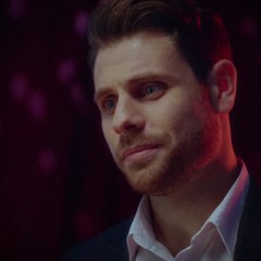 Falling in love again and again... With our favorite actors on set 💔