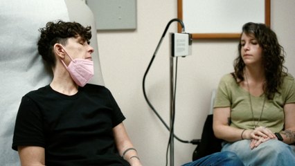 Come See Me In The Good Light Tráiler VOSE