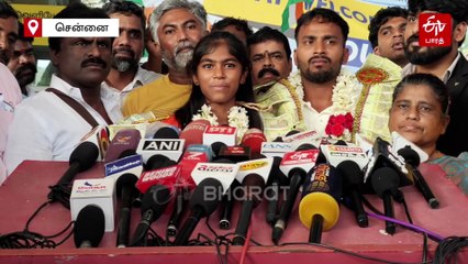 ஆசிய இளையோர் தடகள போட்டியில் 2 வெள்ளி வென்ற எட்வினா ஜெய்சன்! சென்னையில் உற்சாக வரவேற்பு!