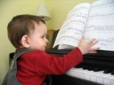 Arthur, 9 mois et demi au Piano