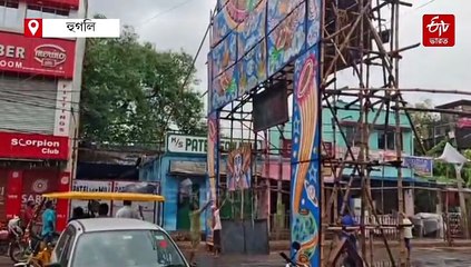 মঙ্গলের পর বুধ, এবার ভেঙে পড়ল জগদ্ধাত্রী পুজোর আলোর গেট