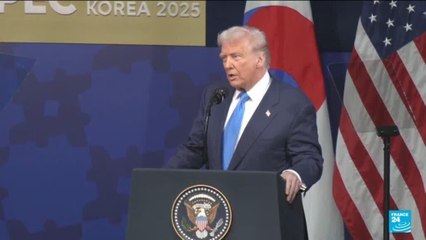 Trump, en visite en Corée du Sud, scelle son accord commercial avec Séoul