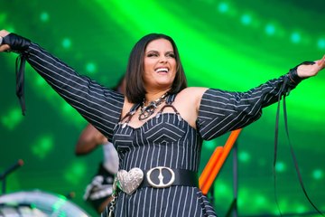 ¡La drástica decisión de Nelly Furtado tras burlas por su apariencia física!