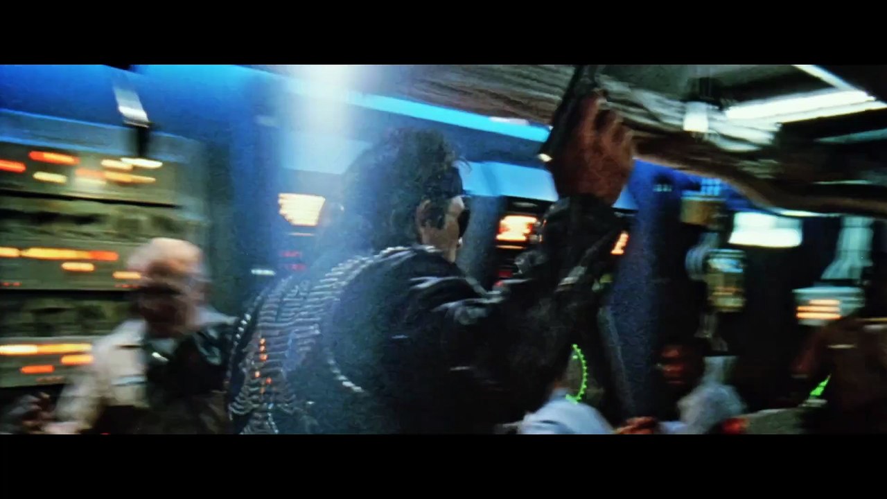 Under Siege Trailer (1992)