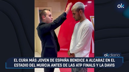 El cura más joven de España bendice a Alcaraz en el estadio del Murcia antes de las ATP Finals y la Davis