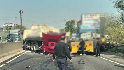 평택시흥고속도로 송산마도IC 인근 트레일러 분리돼 2명 이송 / YTN