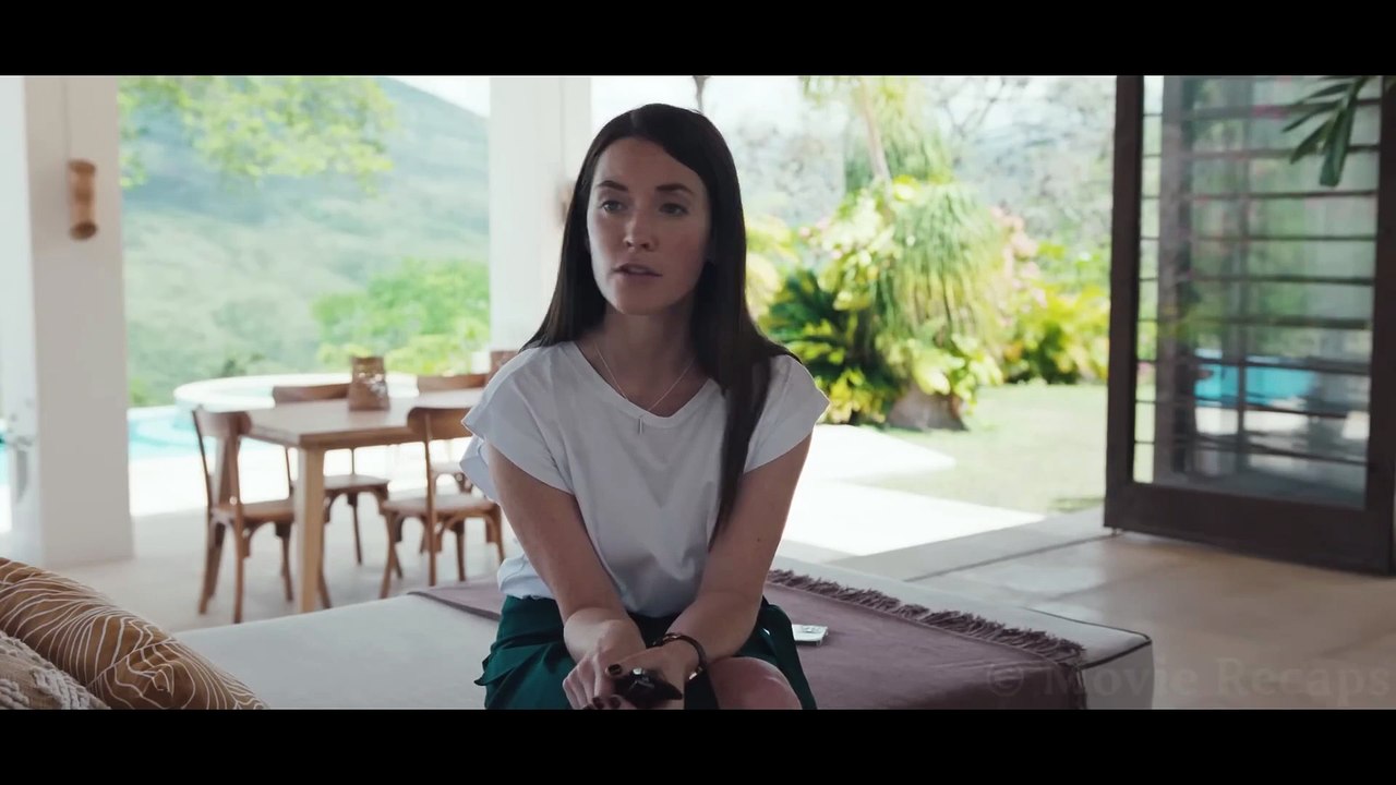 Chef Hired by Billionaires Learns He Must Hunt and Cook Humans