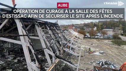 Opération de curage à la salle des fêtes d’Estissac cinq mois après l’incendie