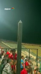 جماهير الأهلي تشعل الأجواء بملعب مباراتهم أمام بتروجت بعد تسجيل هدف التعادل