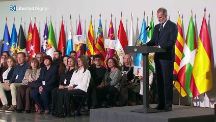 Felipe VI transmite el cariño de España a las víctimas de la DANA