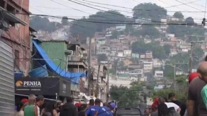 Autoridades confiman más de un centenar de muertos tras operativo policial en Rio de Janeiro