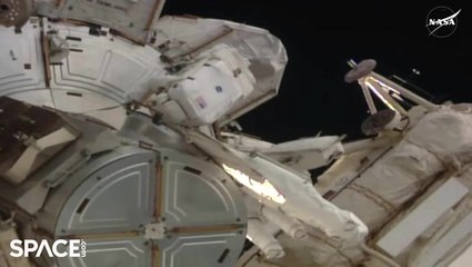 Time-Lapse Of NASA Astronauts Exiting ISS Airlock During Spacewalk