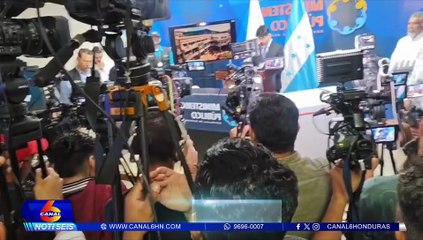 A puerta de un requerimiento fiscal para Cossette López y Tomás Zambrano, asegura analista