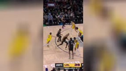 Reaves crucifie les Wolves, malgré le show de Gobert !