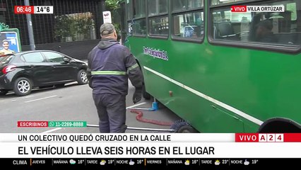 Un colectivo de la línea 93 perdió dos ruedas