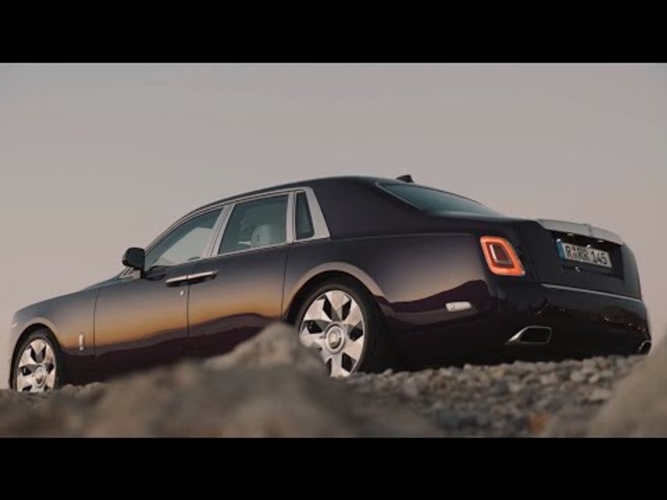 2025 Rolls-Royce Phantom Series II - The Extrovert