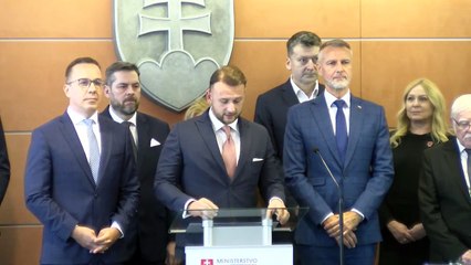 TK ministra vnútra M. Šutaja Eštoka - deklarácia + R. Raši