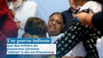 Une gourou indienne que des milliers de personnes viennent 